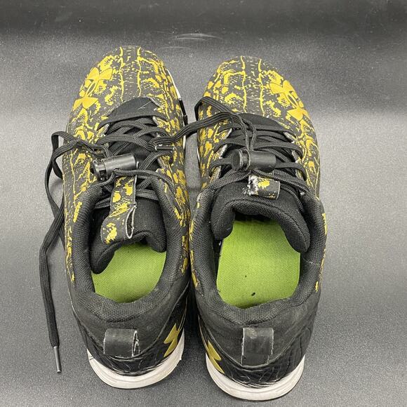 Under Armour Mens Spotlight LUX suede Football Cleats Size 9.5 Black 3024252-001